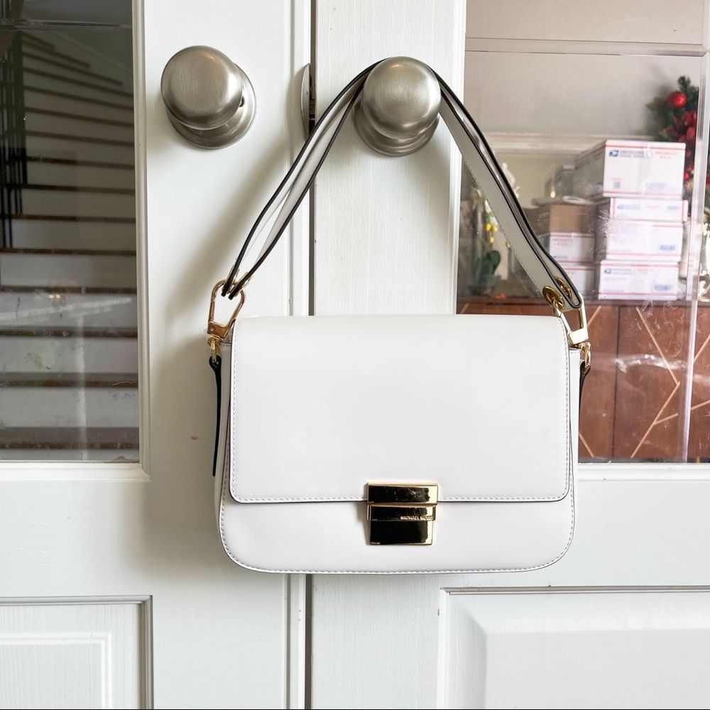 NWT Madelyn Large Convertible Two-way wear Shoulder Bag, Optic White handbag - Picture 2 of 13